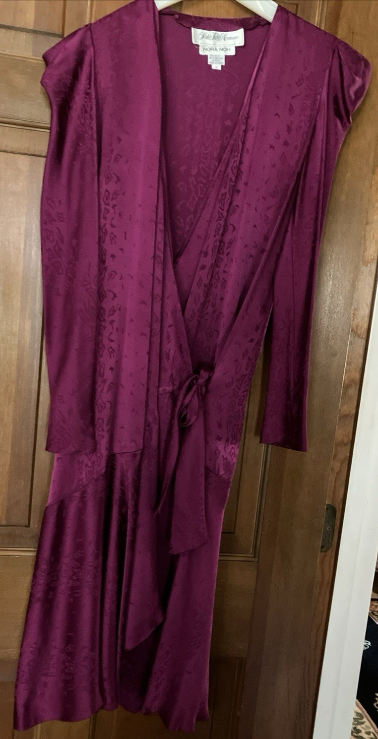 Vintage Nora Noh Saks Fifth Avenue 100% Silk Dress Fuchsia Pink Size 4