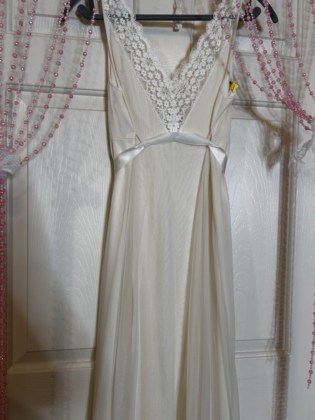 Vintage Vanity Fair, USA Made. Floral Lace Slip Dress Size 34 With Ribbon Belt
