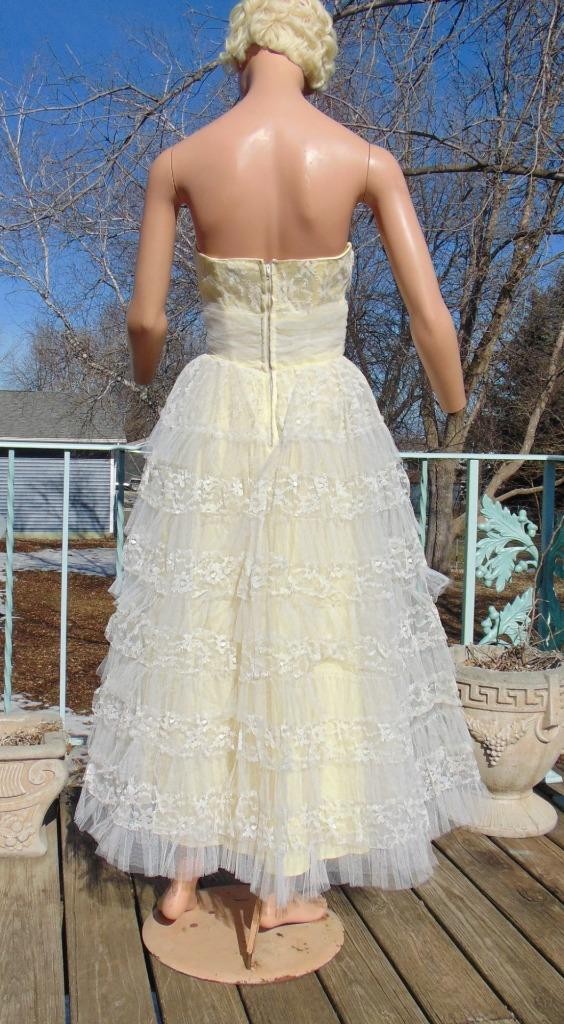 VTG 50s White & Yellow Tulle Chantilly Lace Strapless Prom Dress 24W