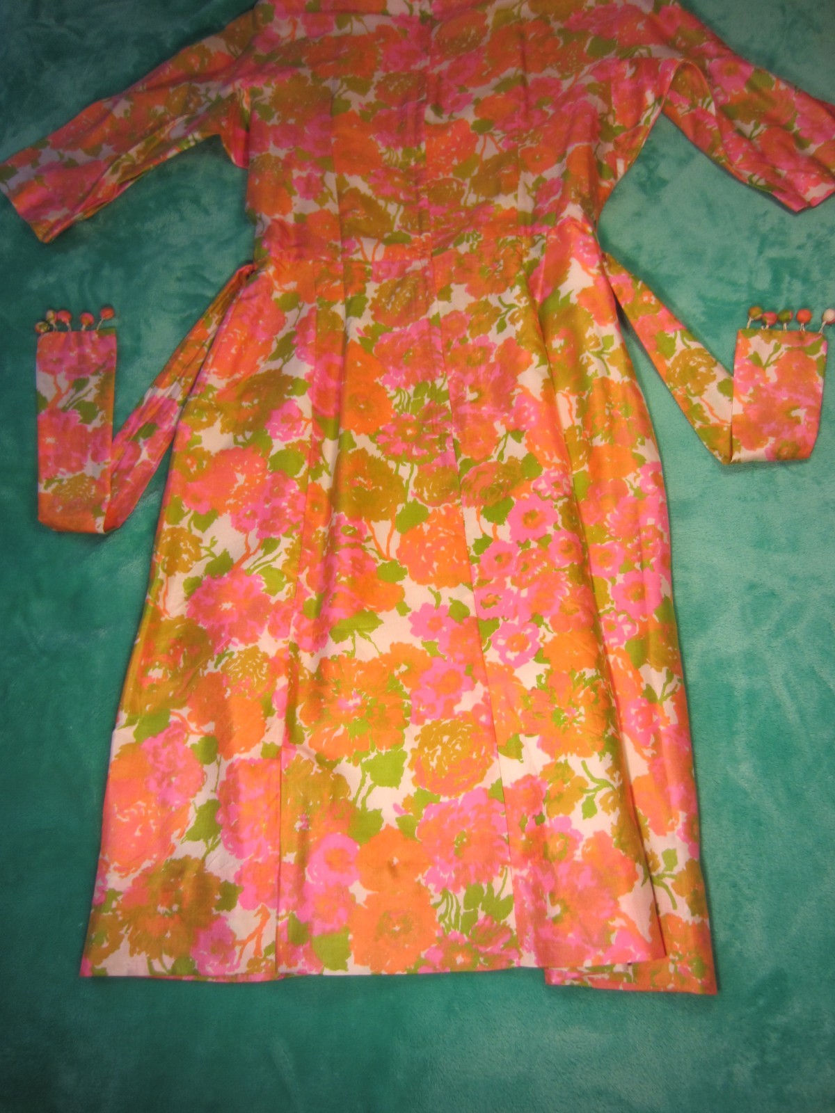 Vintage~Hand Sewn Silk Dress/Belt~60’s Era~Pink/Orange/Olive/Cream~Form Fitting