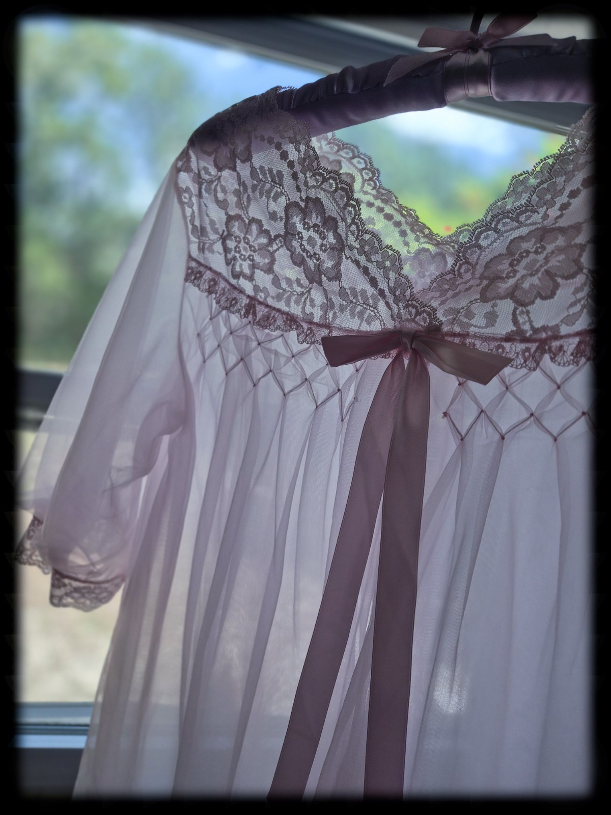 Vintage 2pc PINK Babydoll Nightgown PEIGNOIR Robe Set SHEER Chiffon LACE ~ M/L
