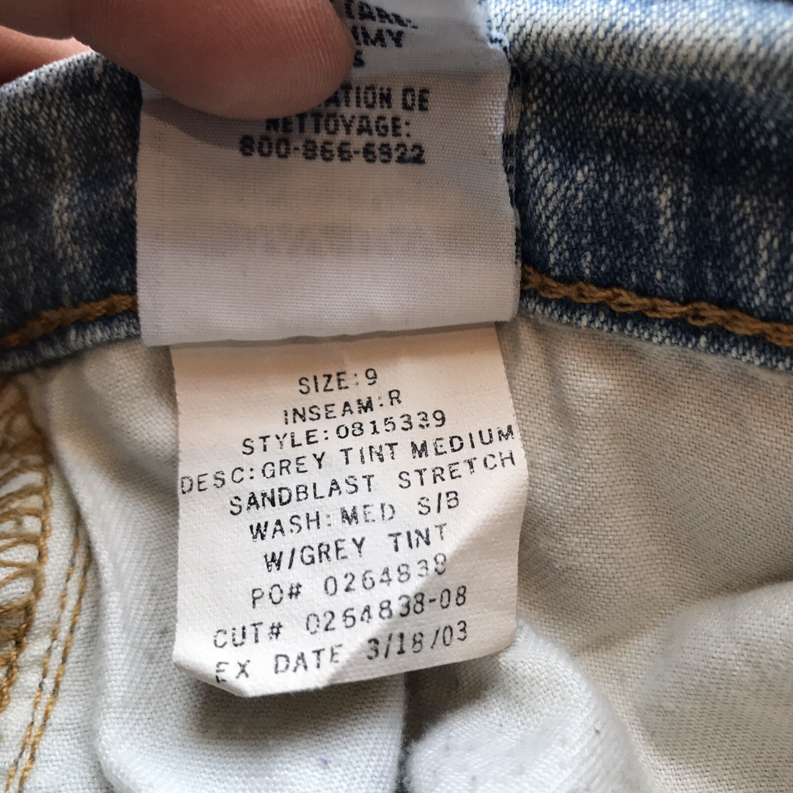 Vintage 2003 Tommy Hilfiger stretch flare jeans size 9 (32 x 31) style 08153339