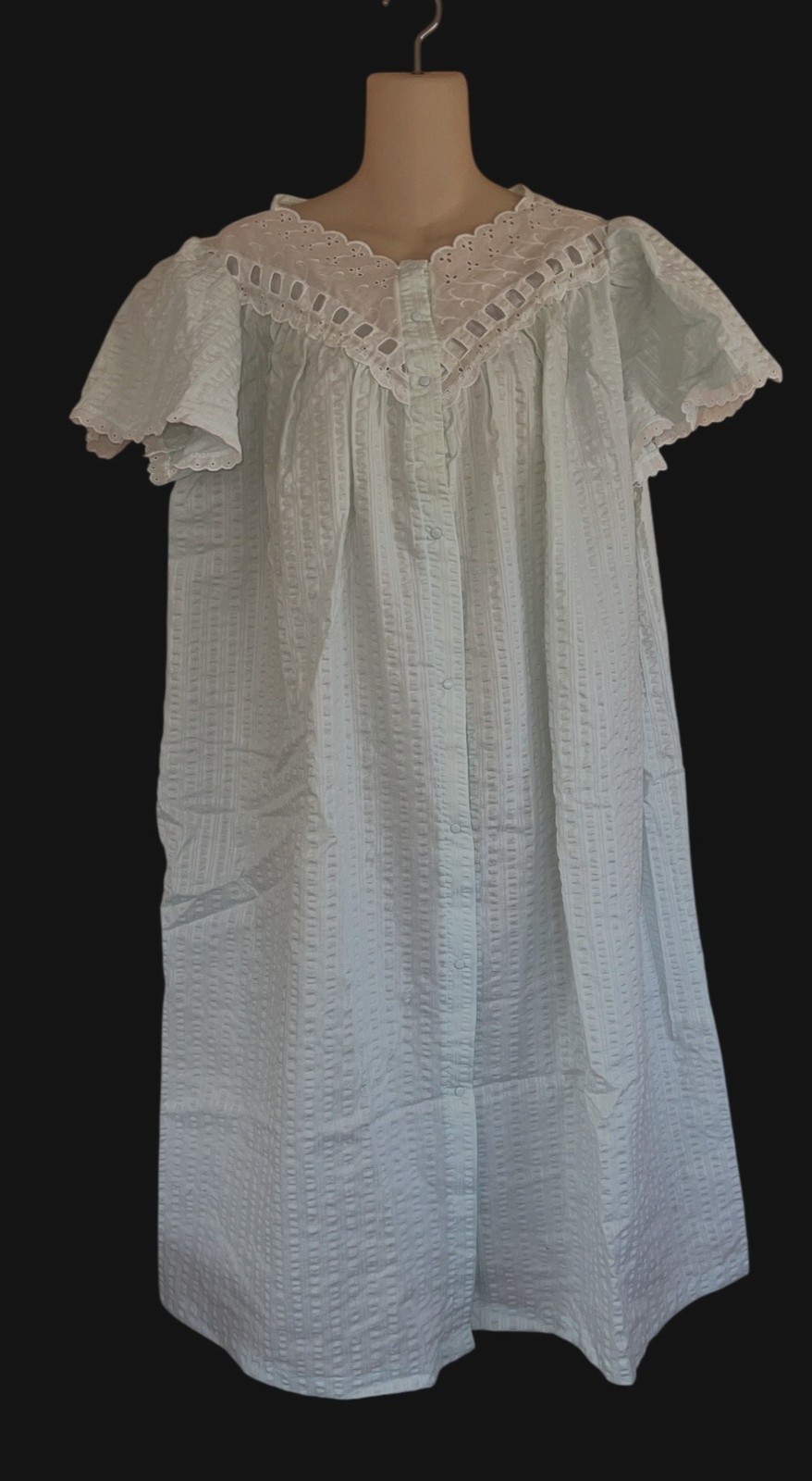 Vintage Damea House Dress Nightgown Eyelet Lace Puckered Large USA New