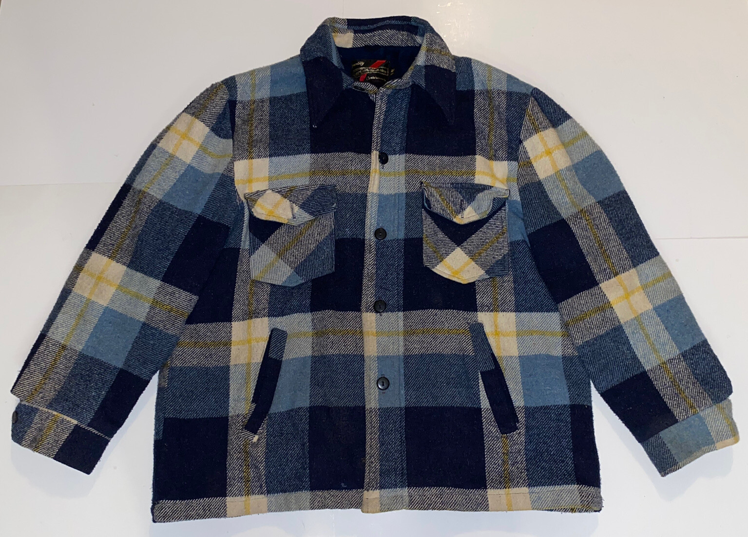 Sears Outerwear Jacket Vintage Plaid Barn Coat USA Size 44 Reg
