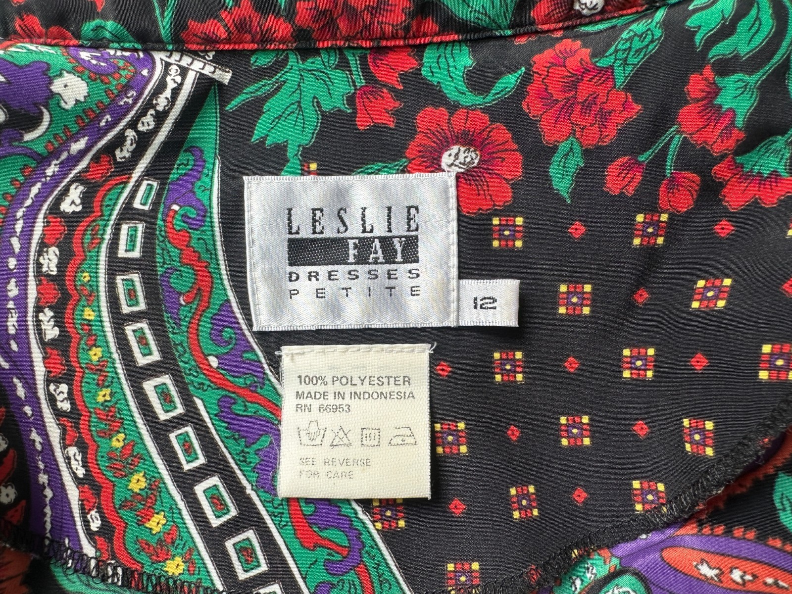 Vintage 1980s Black and Green Floral Paisley Dress Leslie Fay Dresses
