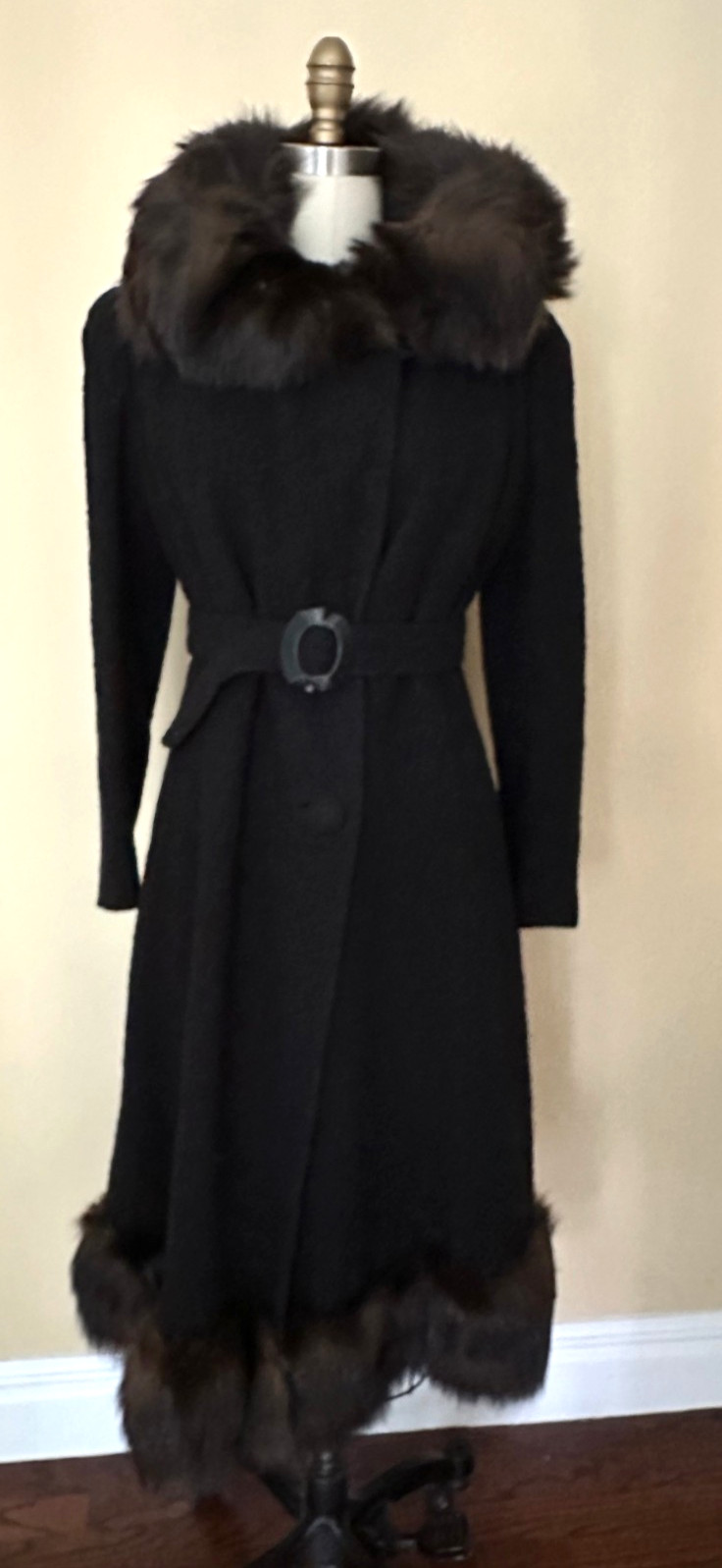 vtg glamorous 1930s fur trimmed wool coat with belt small medium
