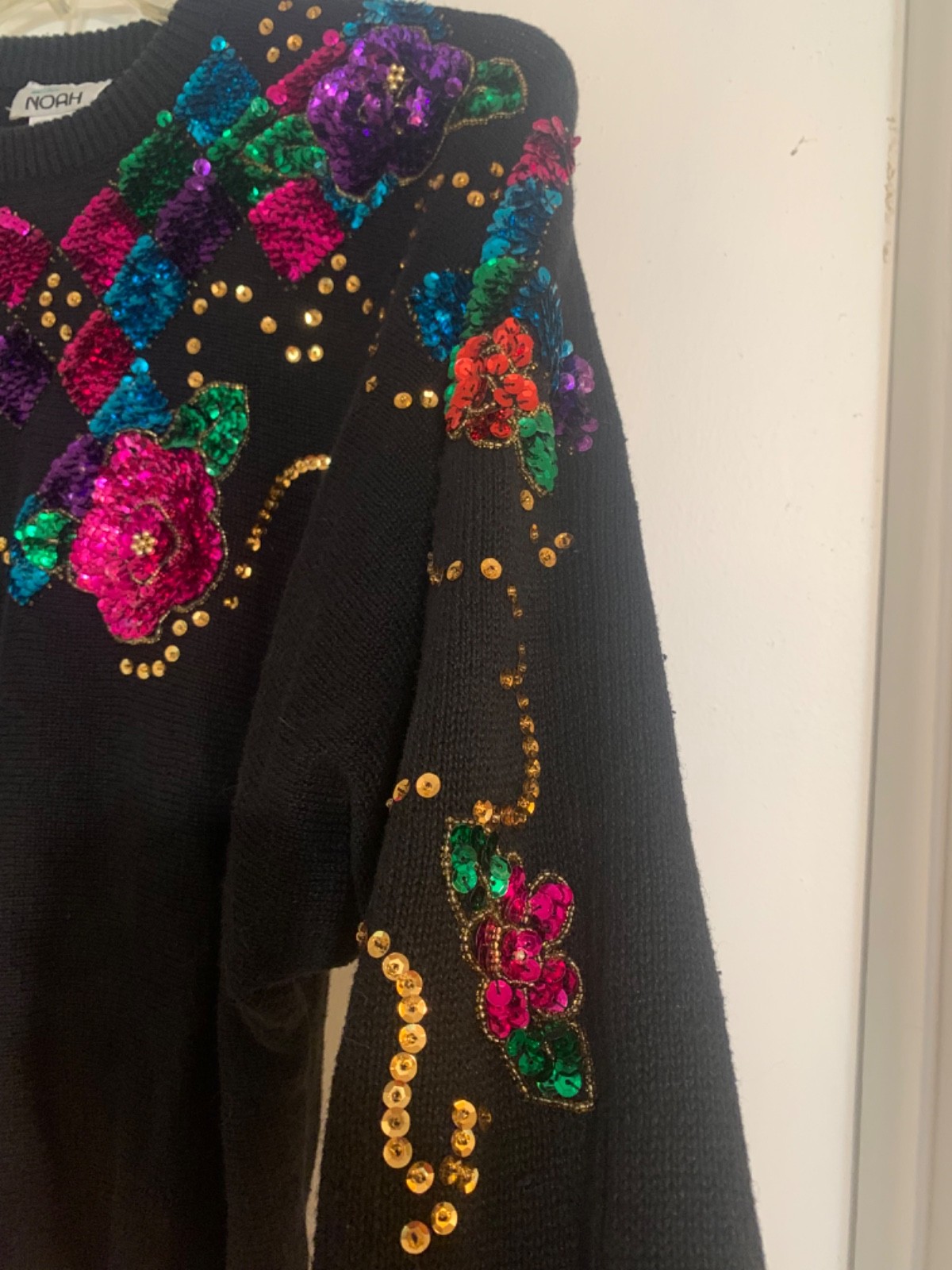 Vintage 80s 90s “Mister Noah” Sequined Black Crew Neck Sweater Tacky Mobwife