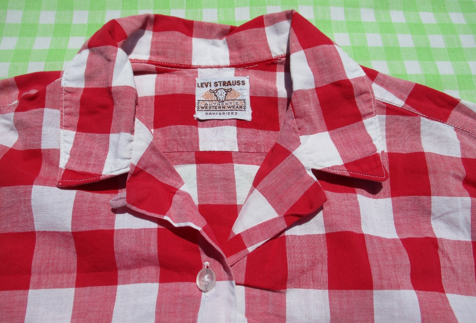 Vintage 50s Levi’s Short Horn Red White Checker Open Collar Western Loop Shirt