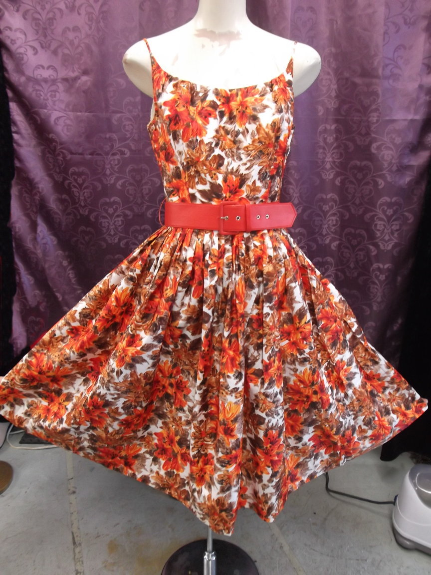 Autumn Floral Colors Summer Cutie 50s strappy Dress Jr. Theme Label sz small