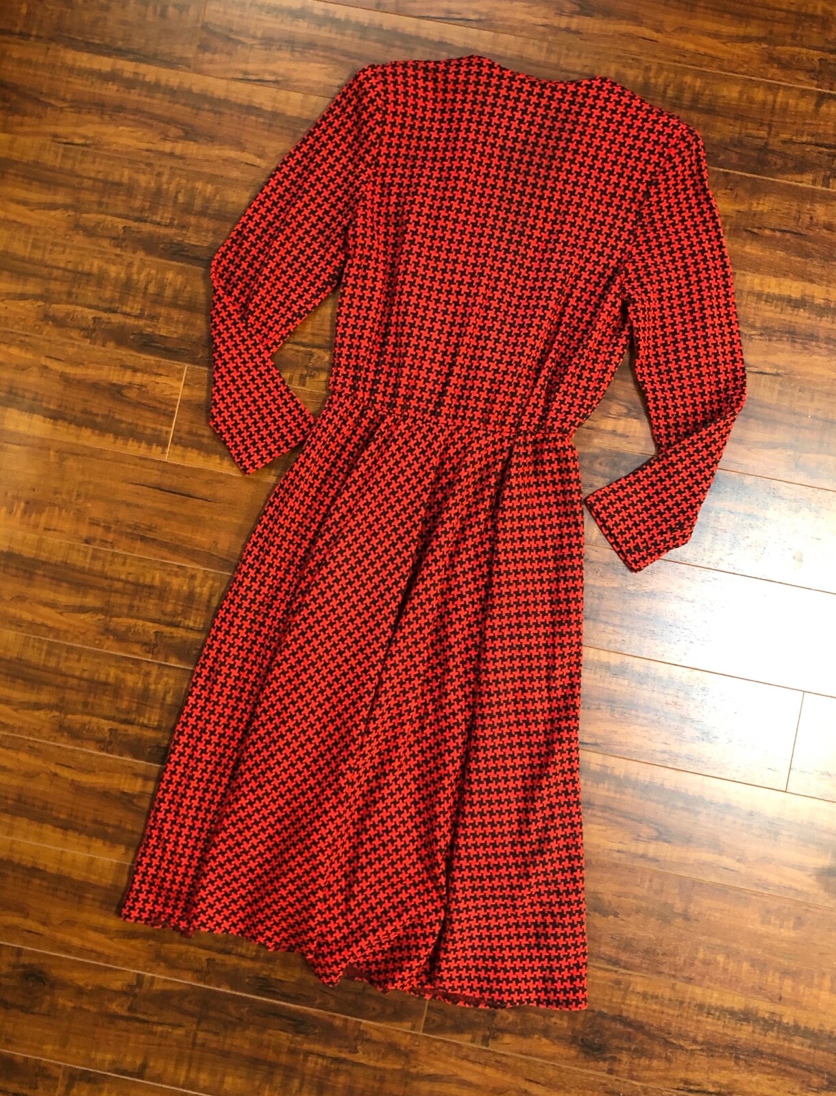 Vintage 90s MOD Retro Plunging Neck Black / Red Houndstooth Secretary Dress 12 L