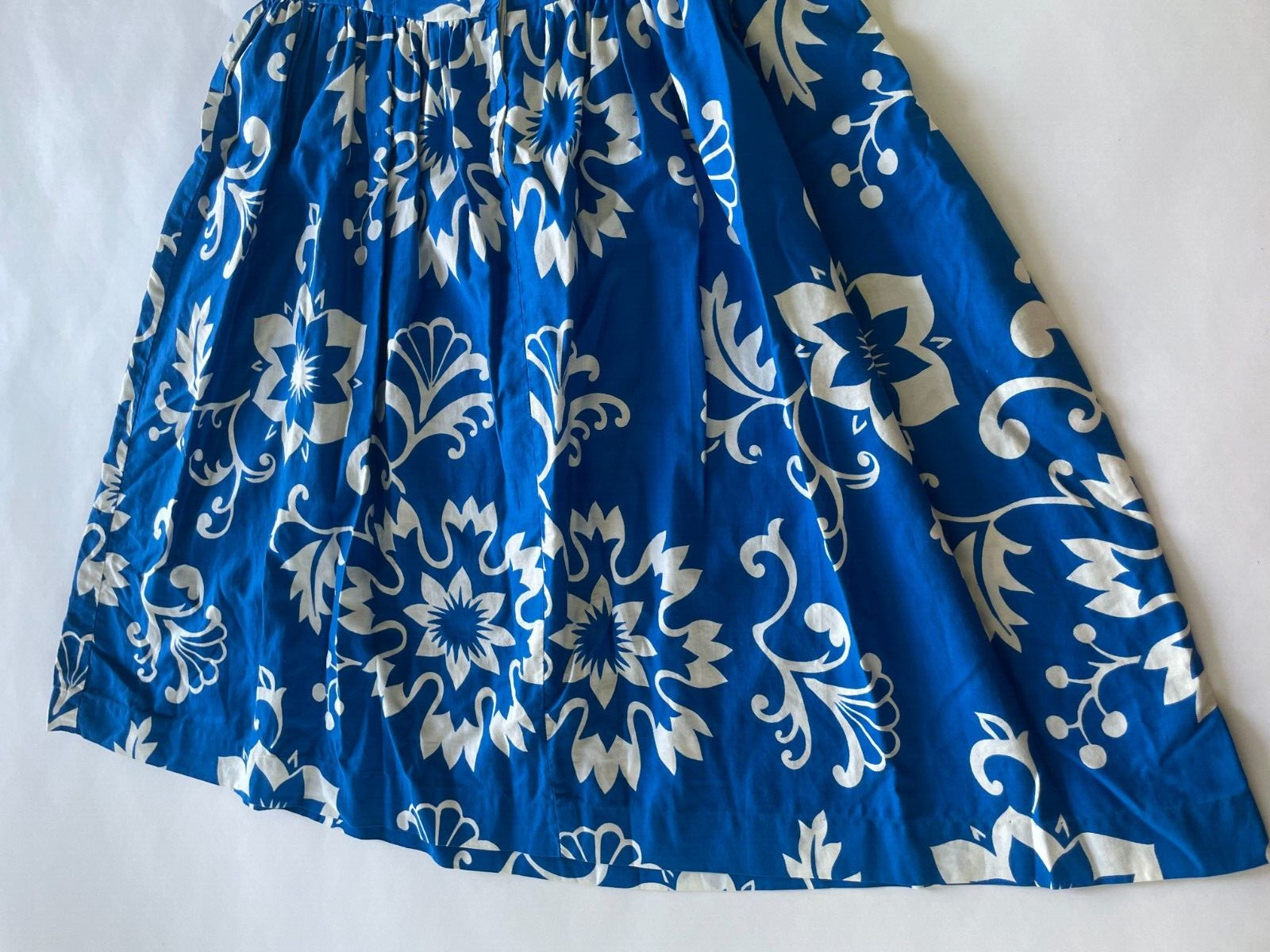 Vintage 1950s Waltah Clarke’s Hawaiian Blue Hibiscus Dress Bow Sm Md S/M