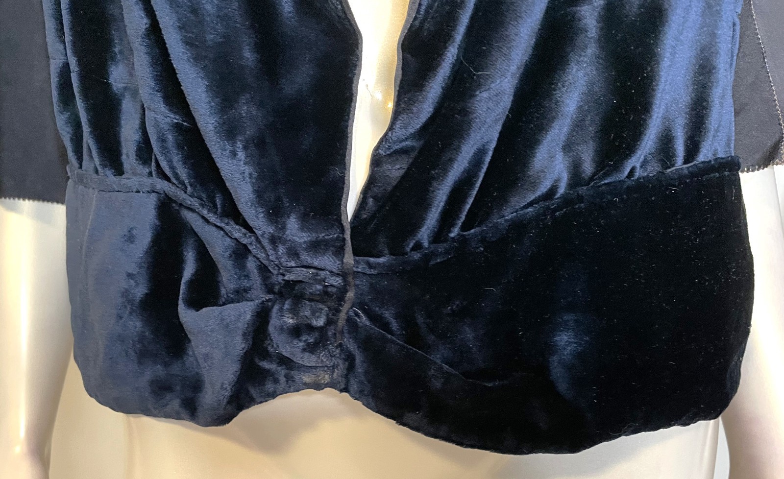 Antique 20s Art Deco Navy Blue Velvet Jacket S M Beaded Trim Button Detail