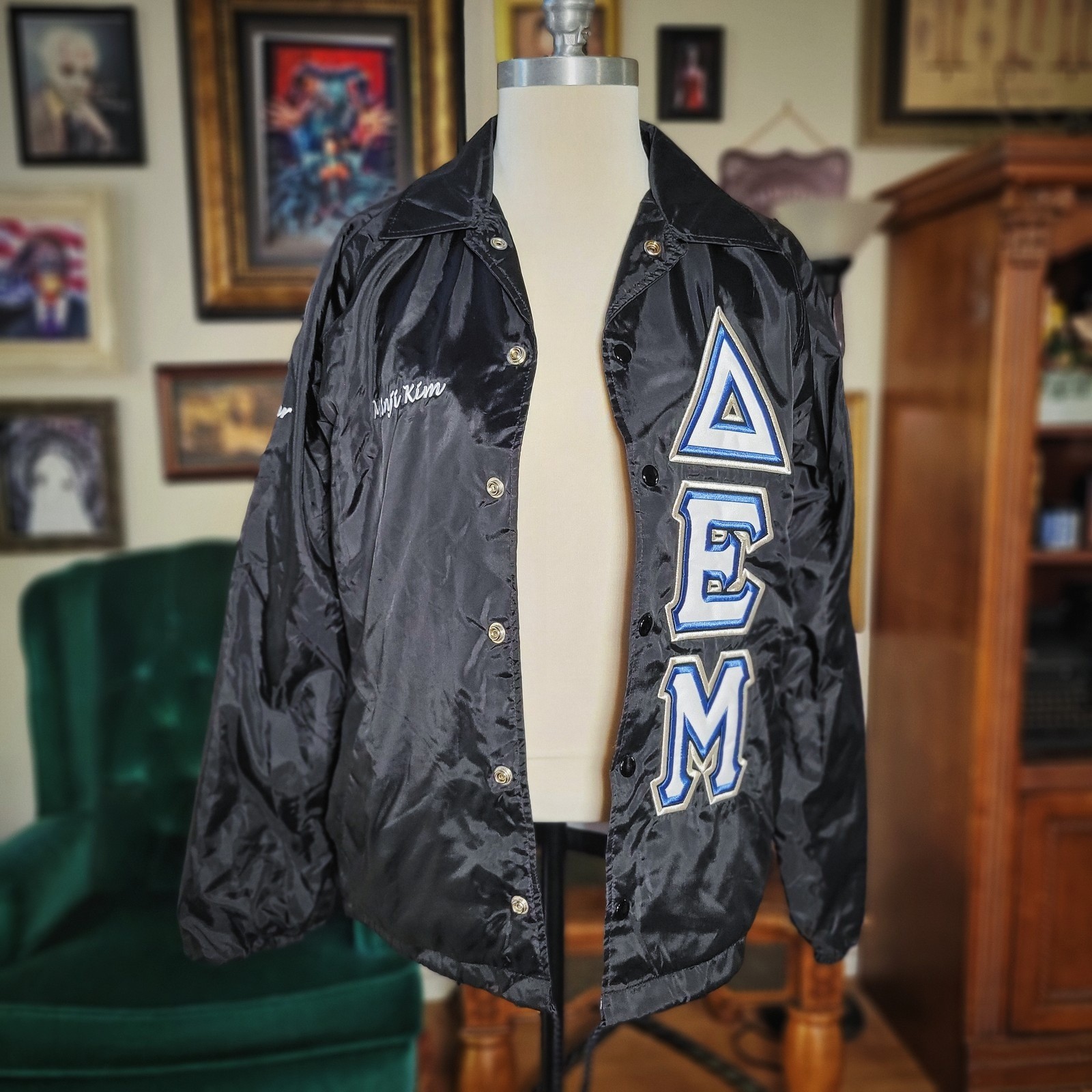 Vintage 90s Cardinal Delta Epsilon Mu Sorority Coach Jacket Black Snap S