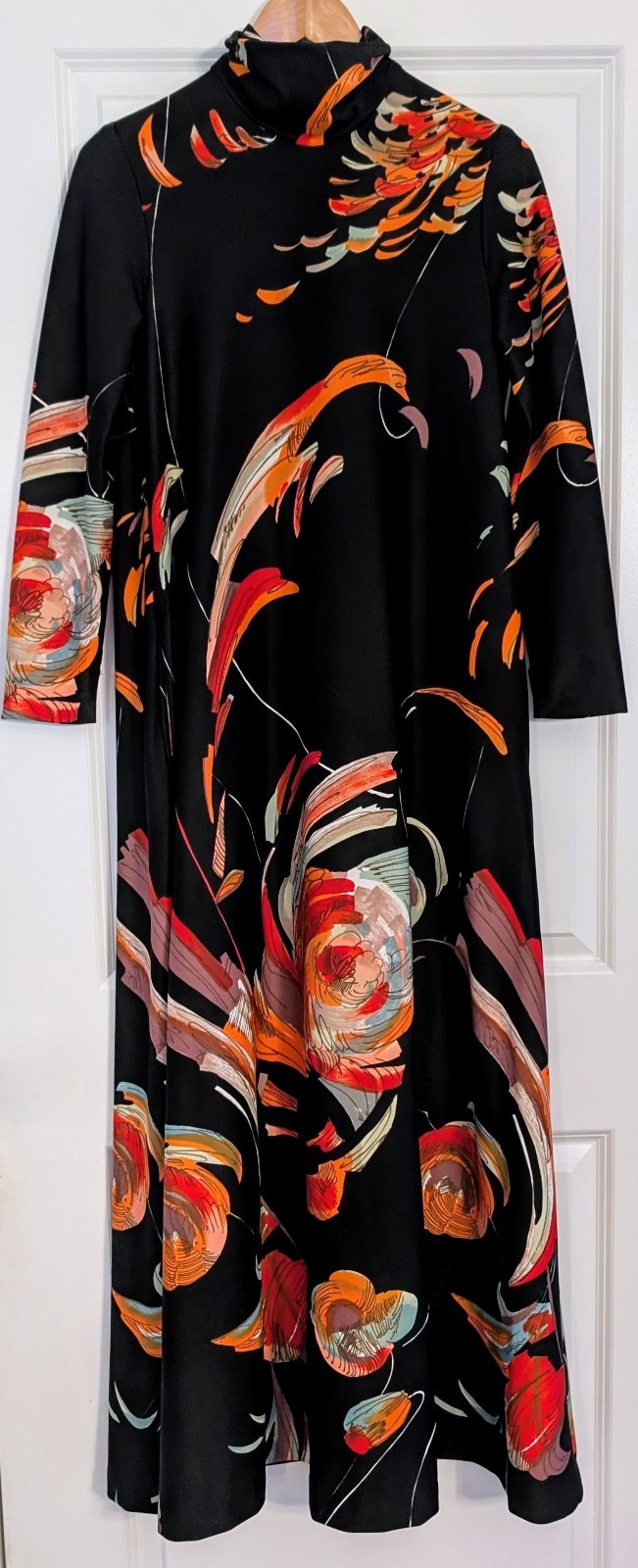 Vintage Stella Fagin Kaftan Dress Black Orange Abstract Polyester ILGWU Sz Small