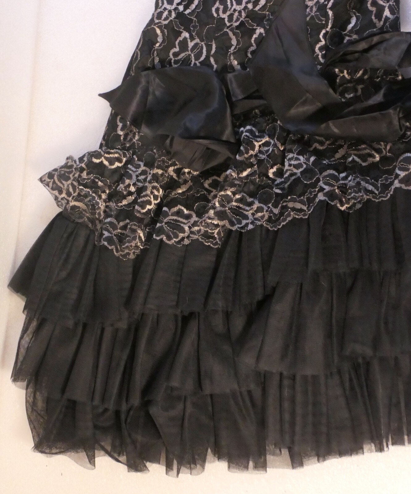 VINTAGE WOMANS 1950’S ROCK N ROLL PUNK CHIFFON DRESS BLACK FLORAL SIZE ?