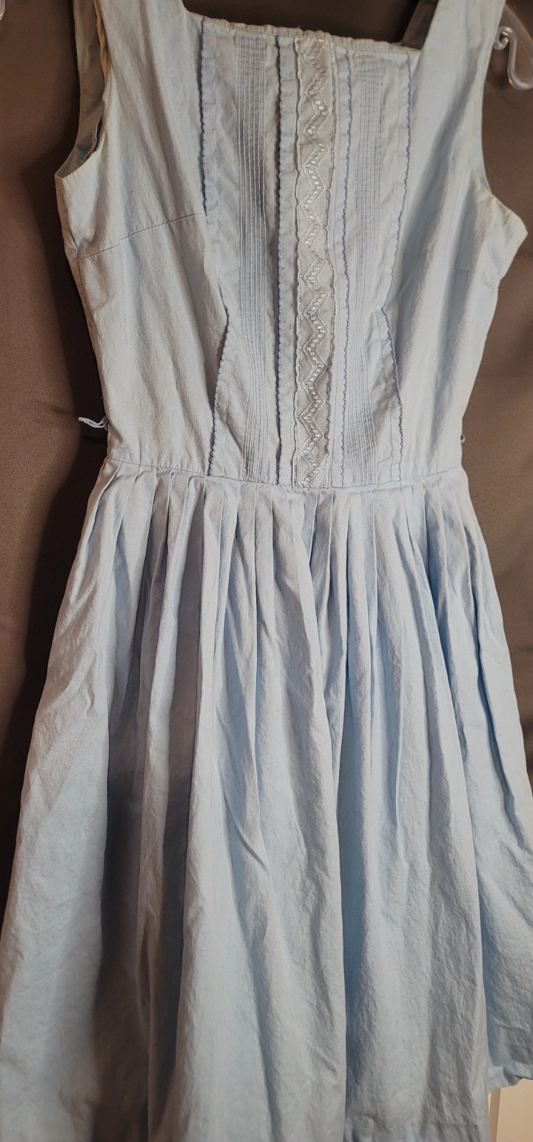 Vintage 1950s Betty Barclay Fit and Flare Dress Blue & white Embroidery Sz XS