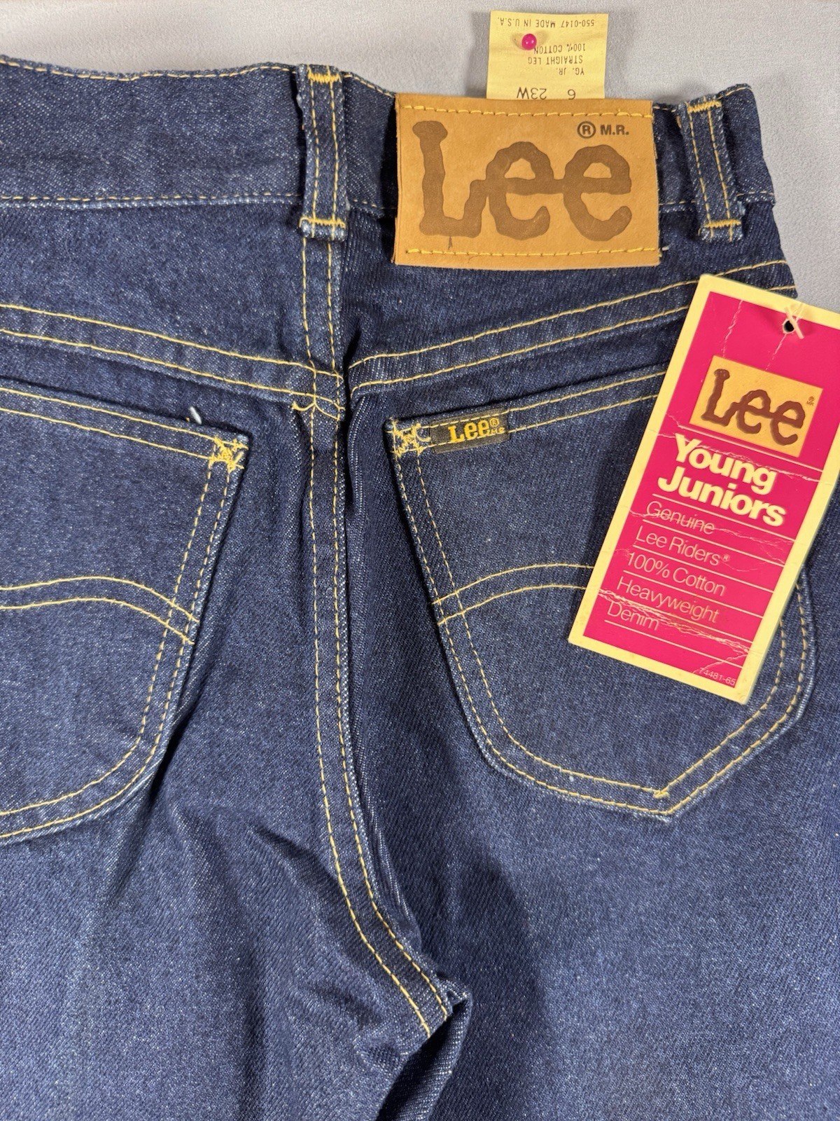 Lee Riders Vintage Denim Juniors Jeans Deadstock USA Straight Leg (SIZE 6)