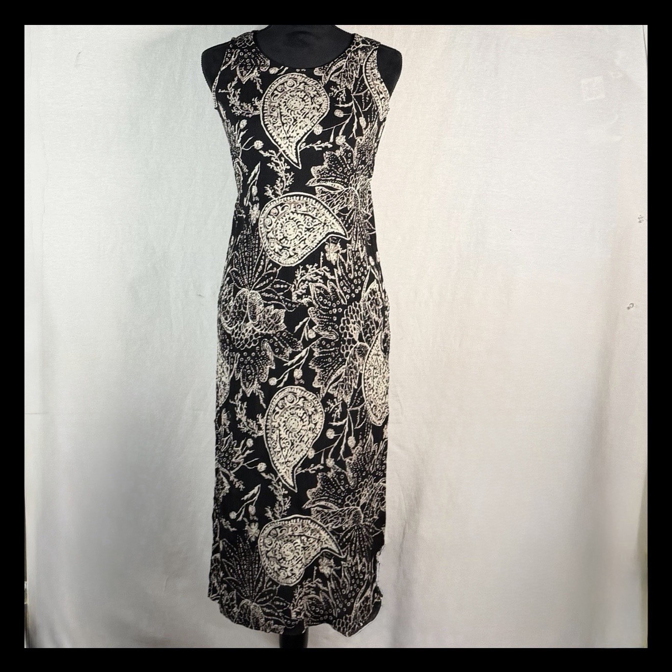 Vintage Boho T & Co 100% Rayon Black Ivory Paisley Sleeveless Midi Dress Sz 4P