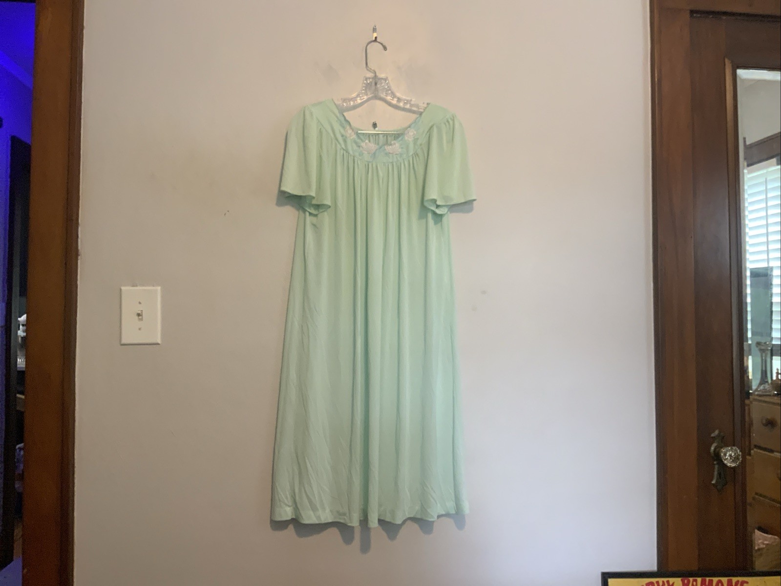 Vintage Mint Green With Pink Rose Short Sleeve Light Weight Nightgown Size M