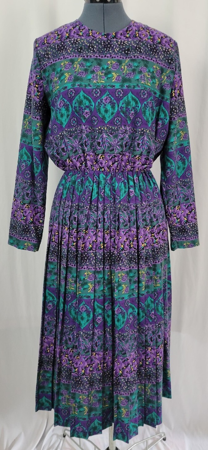 Vintage Terri Ellen Purple & Green Patterned Dress Size M/L?