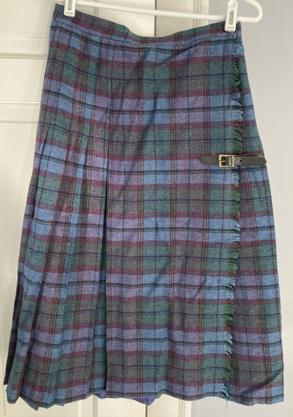 Vintage Christenfeld Women’s Size 10 Green Blue Kilt Skirt Wool Pleated Buckle