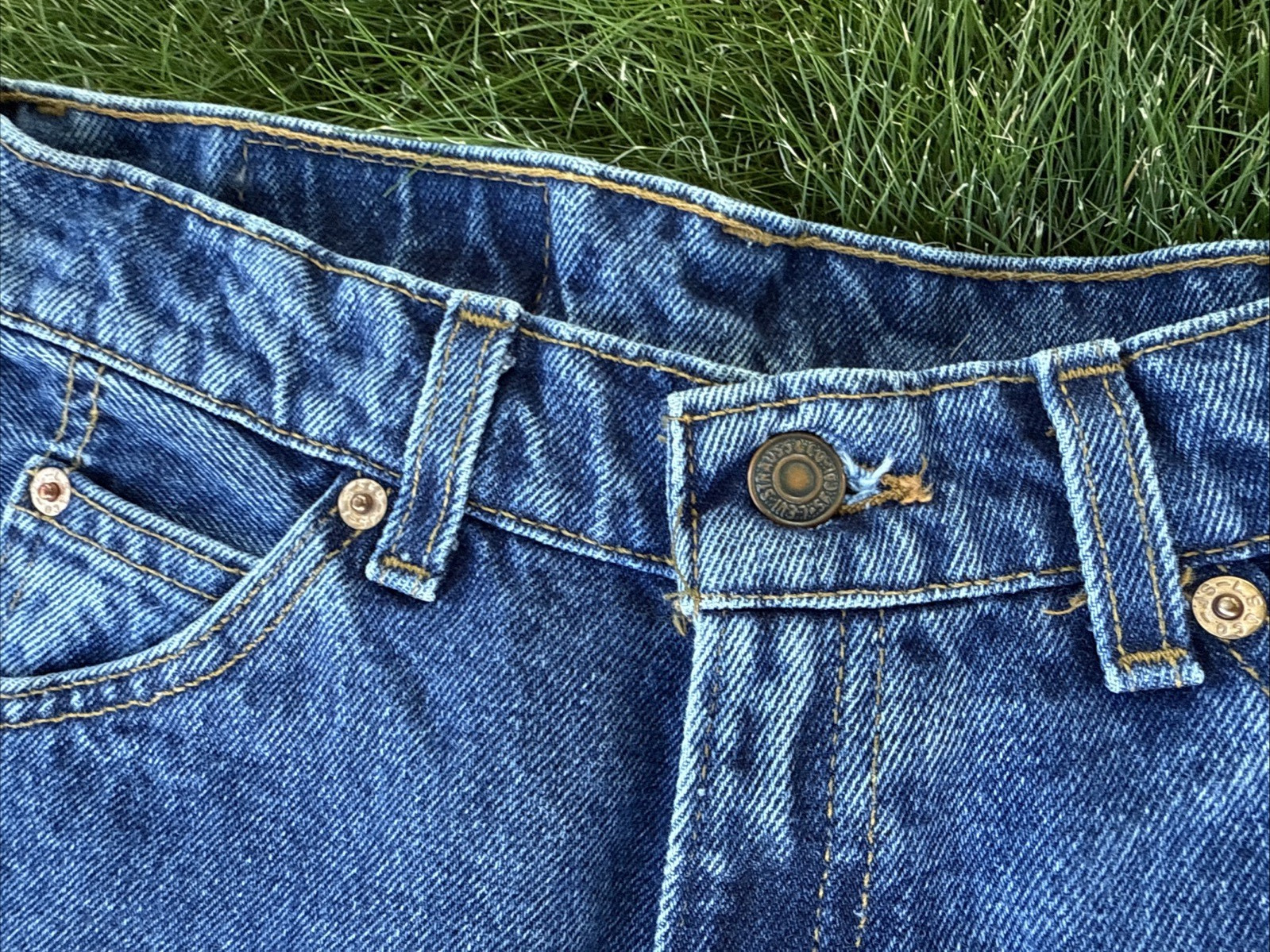 Vintage 1997 Levi’s 960 Orange Tab Loose Fit Straight Leg Jeans Size 5 JR M Blue