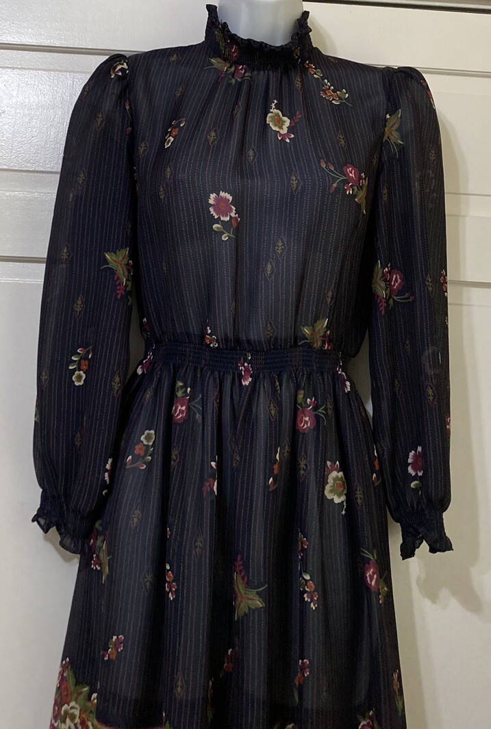 Vintage LF Petite Union Made Blue Floral Print Mock Neck Secretary Dress Size 4