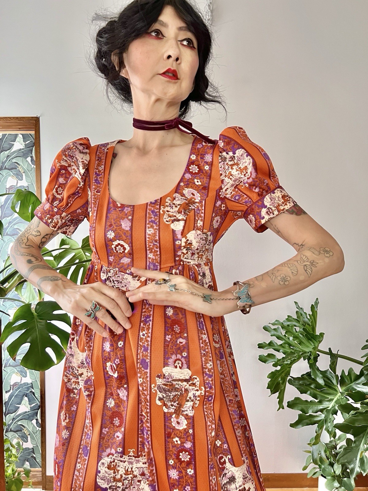 1960s 70s Miss Rita Novelty Print Maxi Dress XS/S/M – Puff Sleeve Jersey Knit