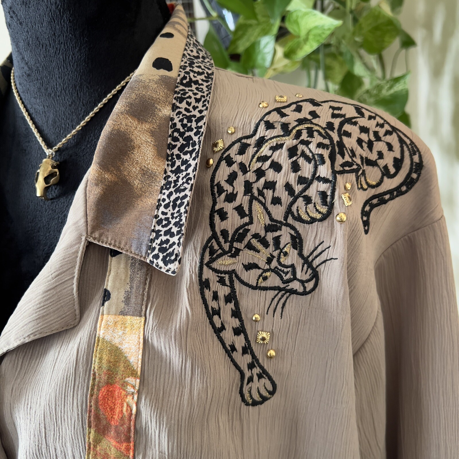 Vtg 80s 90s Nancy Bolen City Girl Leopard Shoulder Blouse – Size Large