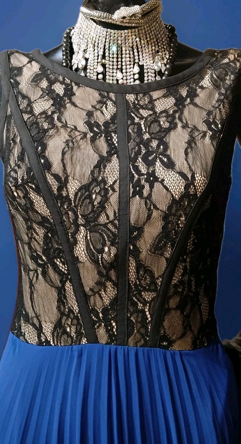 GUY LAROCHE Evening Dress Vintage Lace/Plisse