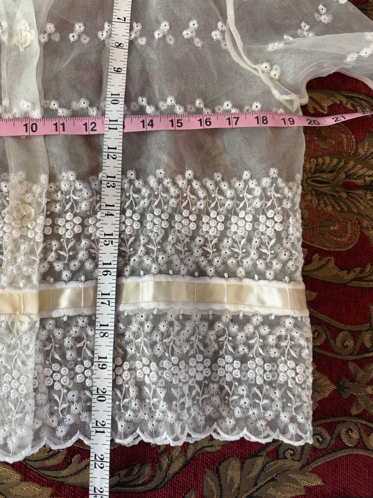 Vintage Embroidered Eyelet White Sheer Organza Lace Shirt Blouse Top Size M