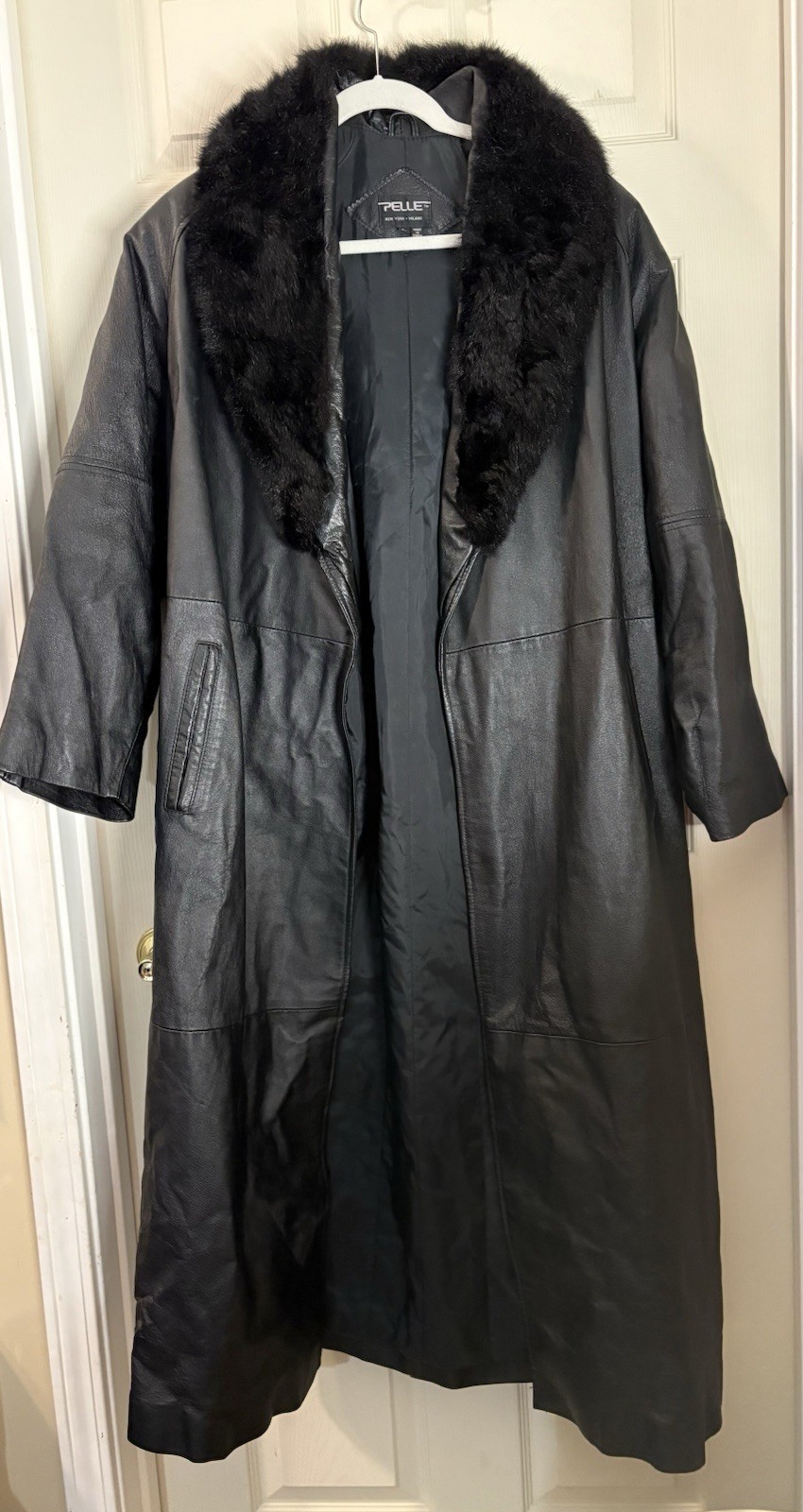 Pelle New York Milano black leather maxi coat with Fur Trim