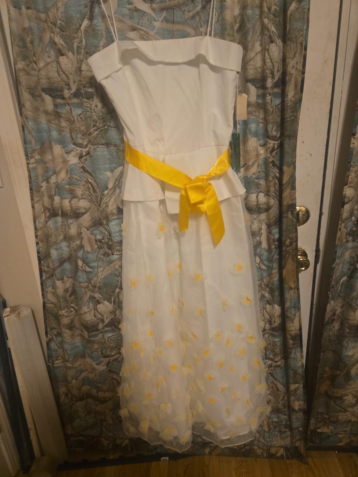 Vintage Cachet Yellow And White Floral Dress With Original Tag 9/10