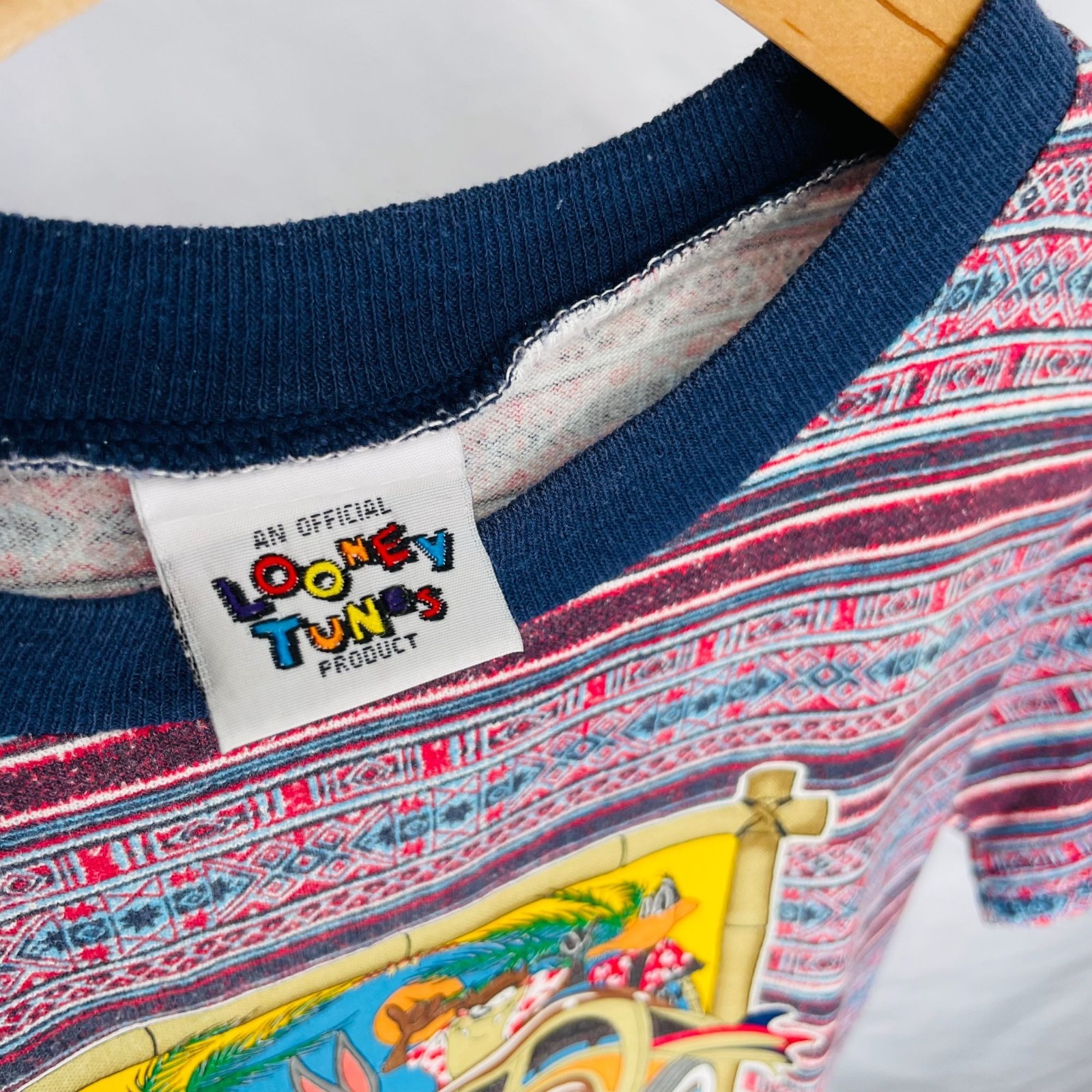 Vintage Looney Tunes 1995 Tasmanian Devil + Daffy Duck + Bugs Bunny Shirt 5 / XS