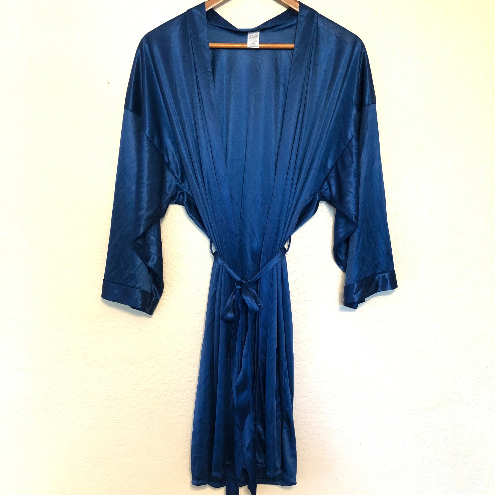 Vtg Petra Fashions Short Kimono Robe One Size Fits Most Shimmery Blue Tiny Snag