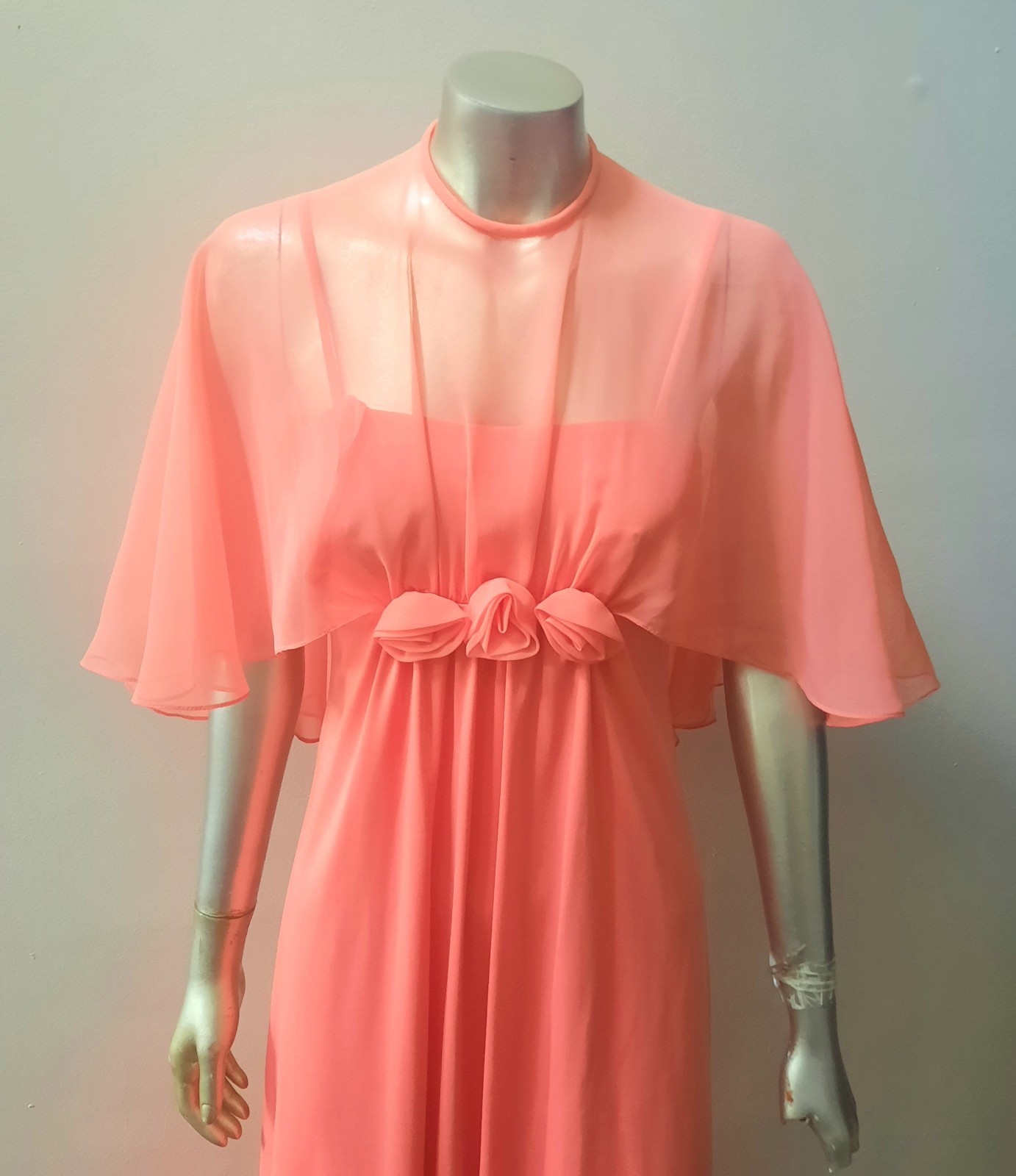 LORRI DEB 70S PEACH MAXI DRESS CHIFFON ATTACHED CAPELET SHAWL VTG PARTY sz S/M