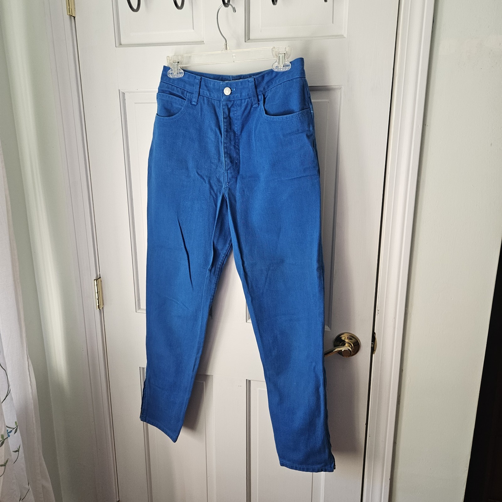 Vintage 80’s Guess Jeans. Bright Teal, Zip Fly, High Waist, Size 30