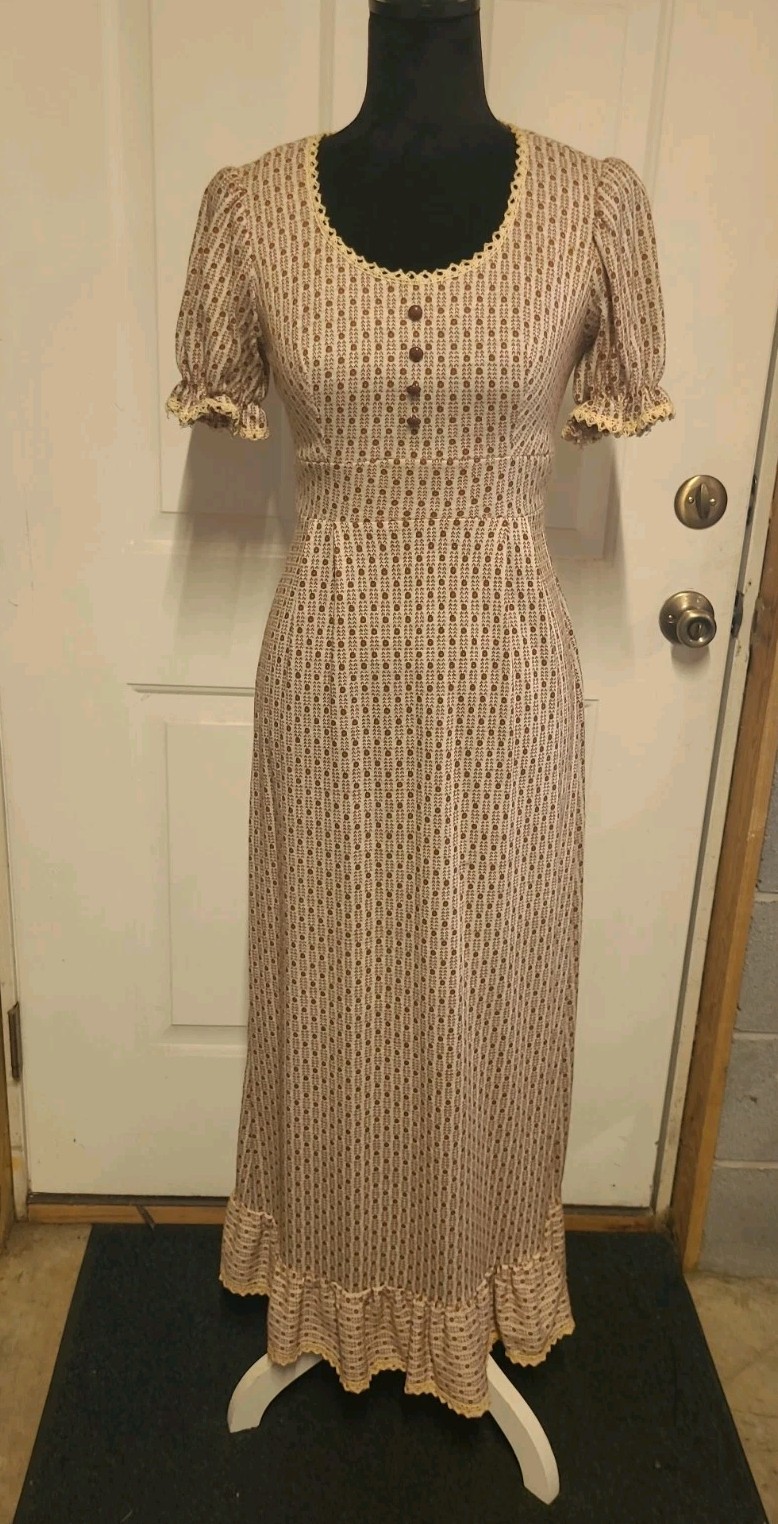 Vintage 1970s Dress, No Brand Or Size, See Pictures For Measurements