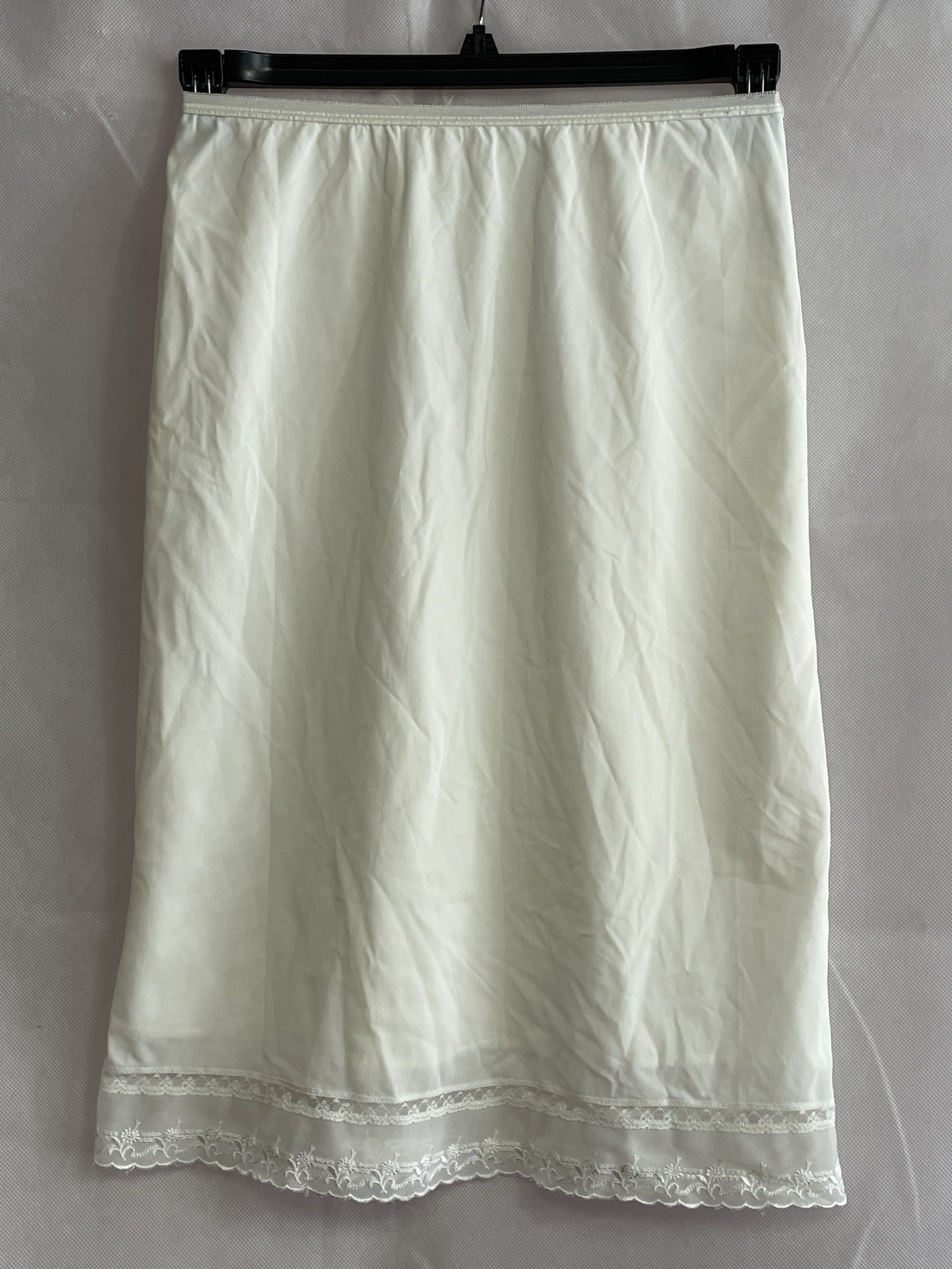 Vintage Kayser Half Slip White Nylon & Lace Medium Waist 30″-34″ Length 25″ BN6