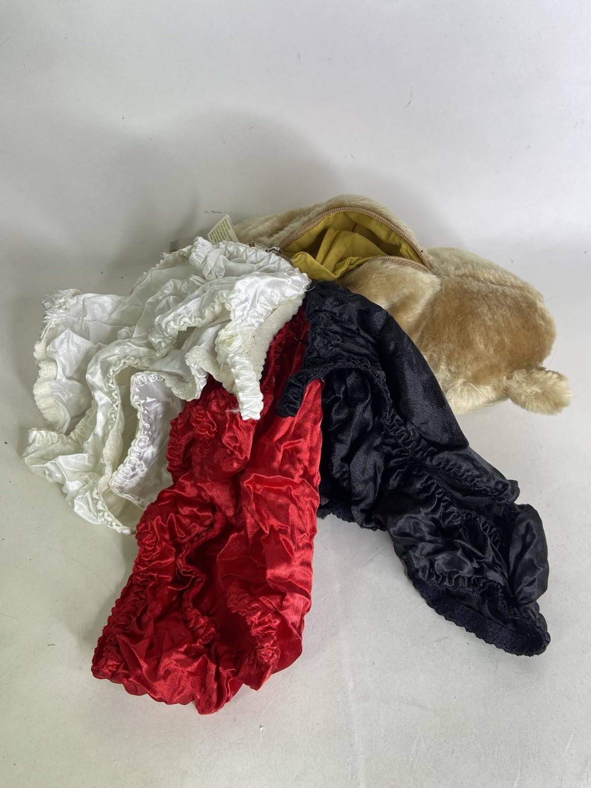 Vintage Secretly Yours Satin String Bikini Panties in Plush Bear Womens Size 6
