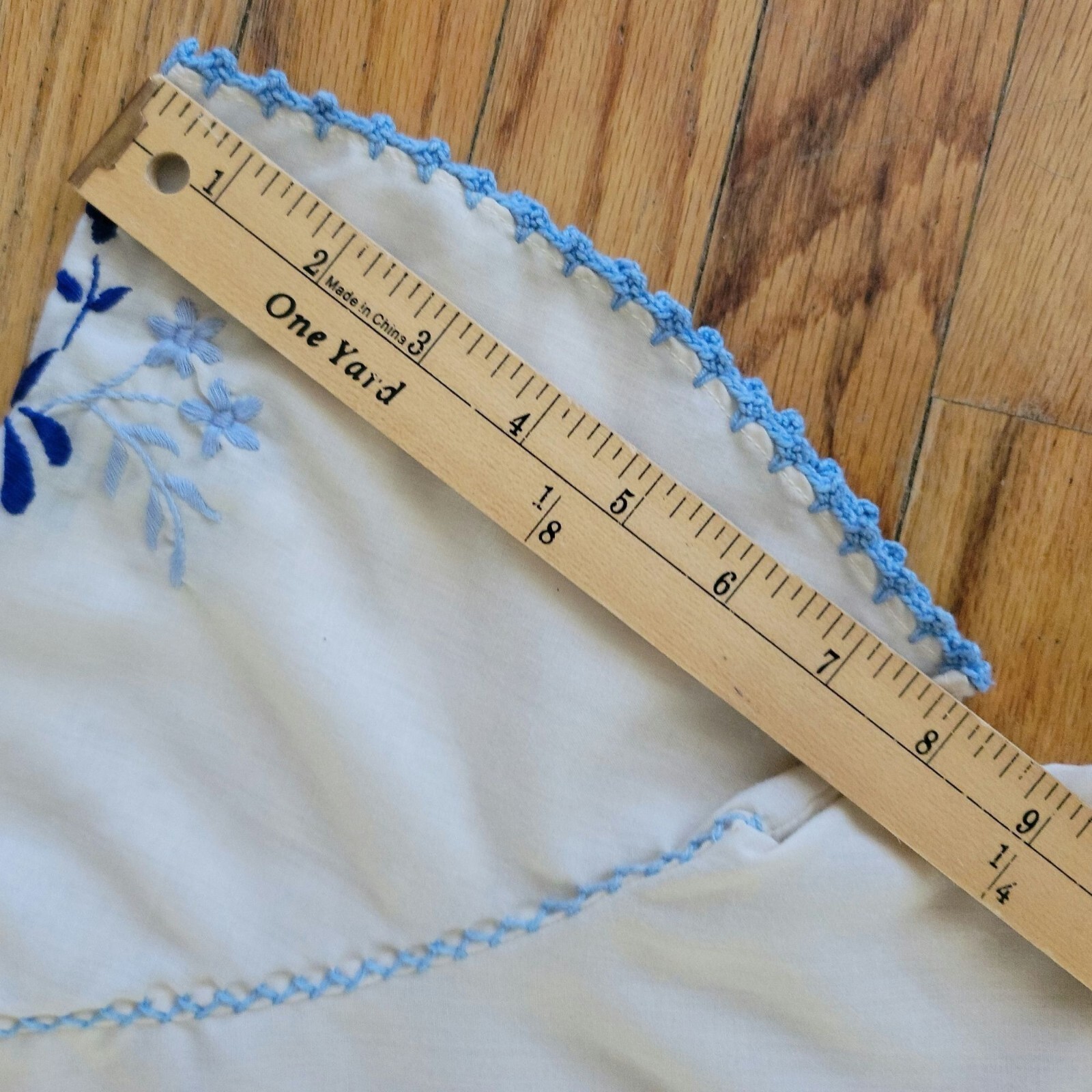 Vintage 1930s Hungarian White & Blue Bohemian Embroidered Floral Folk Blouse S