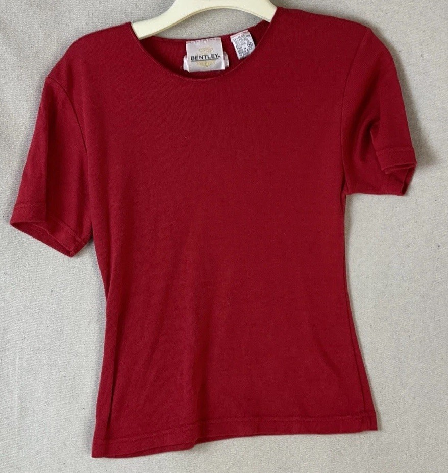 Vintage Womens Bentley red Short Sleeve Sweater Medium 1997 USA
