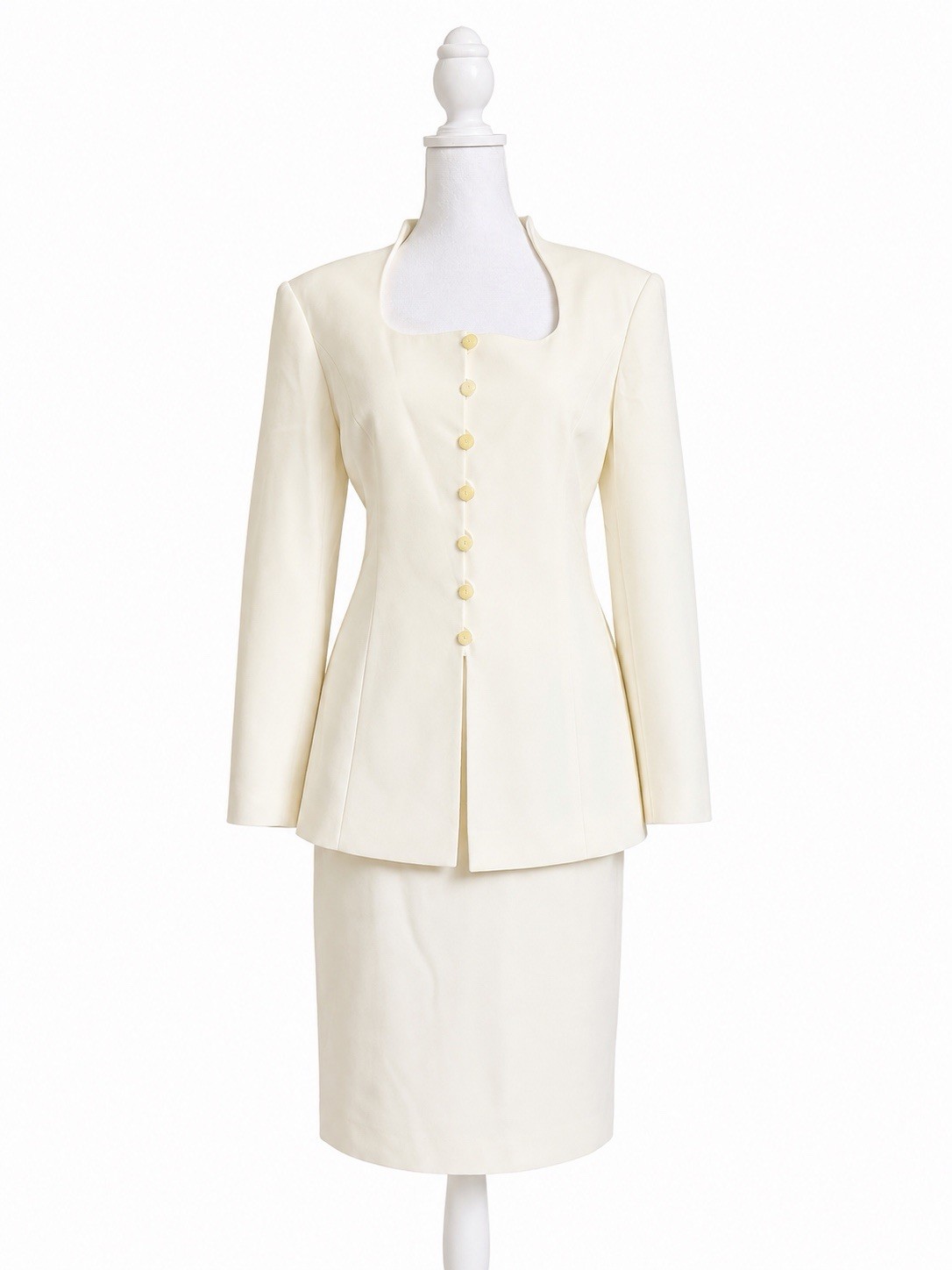 John Meyer of Norwich Women 2PC Ivory Skirt Suit Size 10 Lined Classic