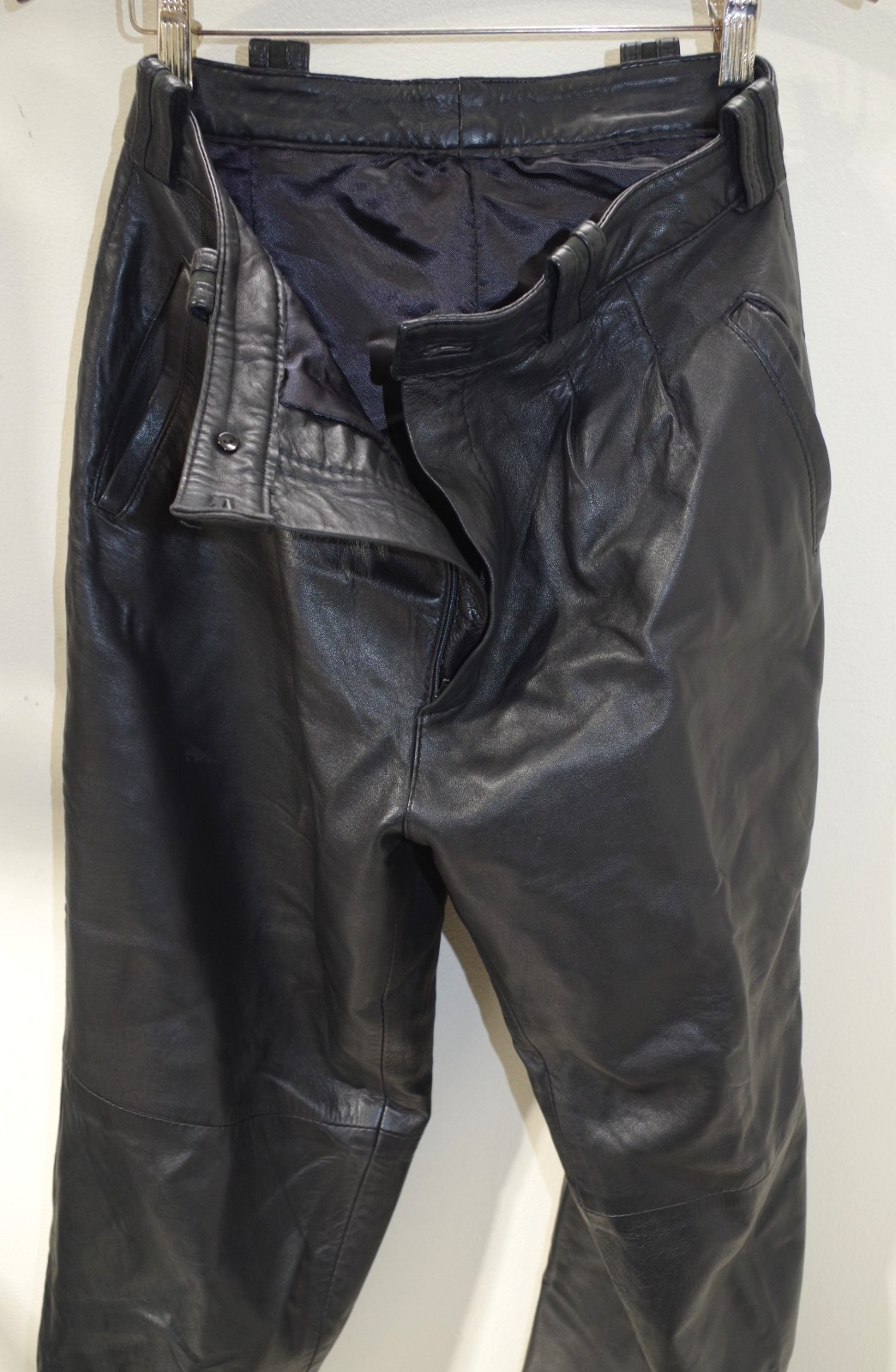 H2 Vintage Black Genuine Fine Leather Pants 30X 28 Pleated – Satin Lining