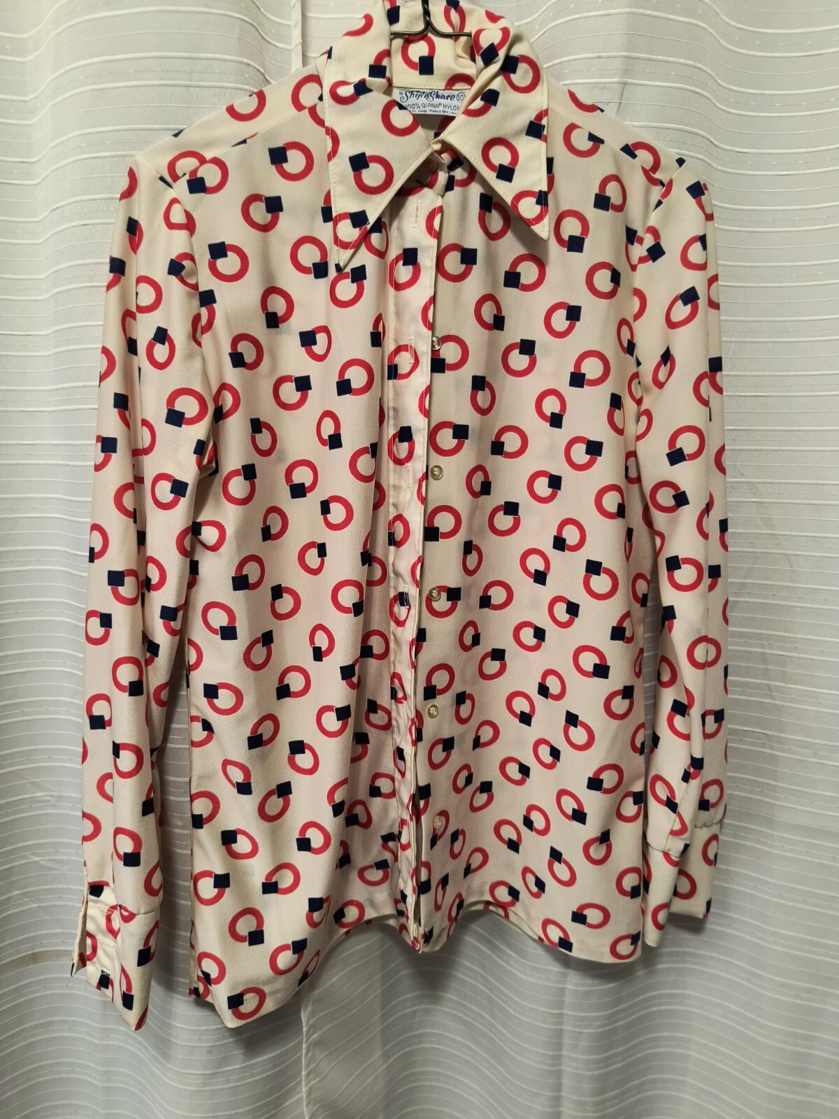 Vintage 1960s Qiana Nylon Womens Sz 10 Abstract Geometric Patterned Blouse