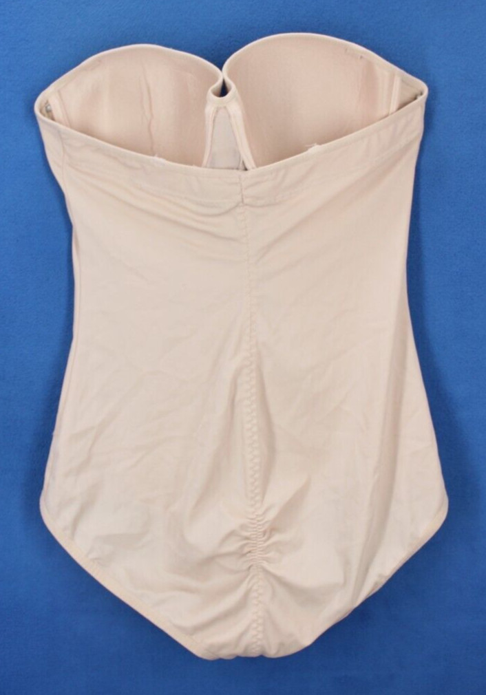 Marilyn Monroe Underwire Lined Strapless Girdle Bra Size XL #H6634