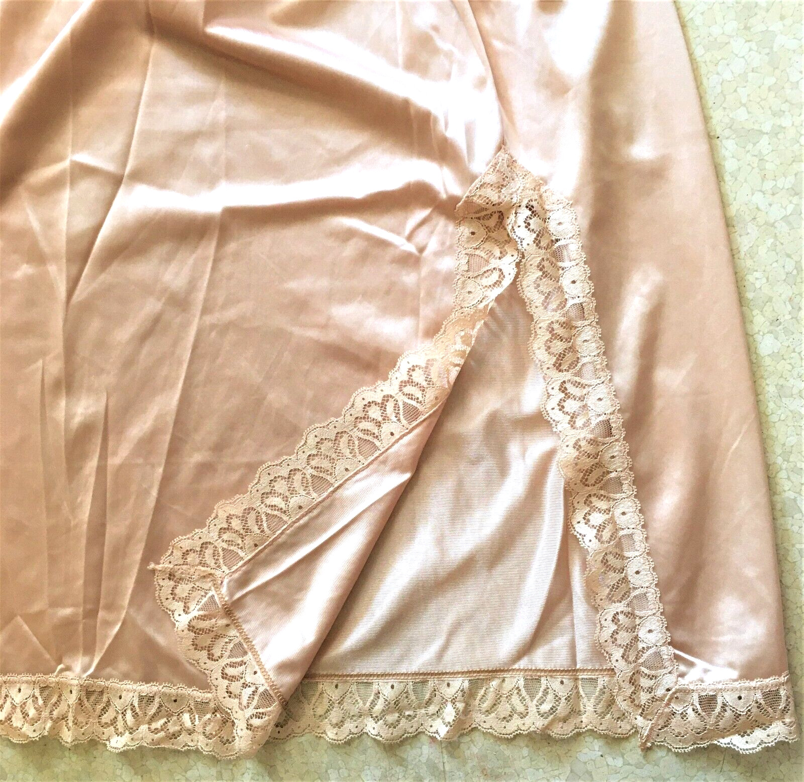 Vintage Half Slip by Blush Sz. Small Champagne Lace Side Slit Nylon NOS NWOT