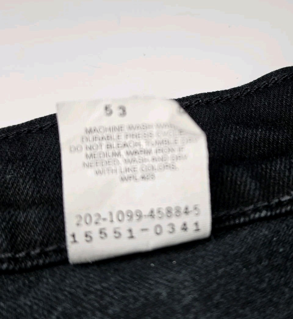VTG Levi’s 550 Jeans Women’s 14 30×28 Black Relaxed Fit Tapered Leg Brazil 90s