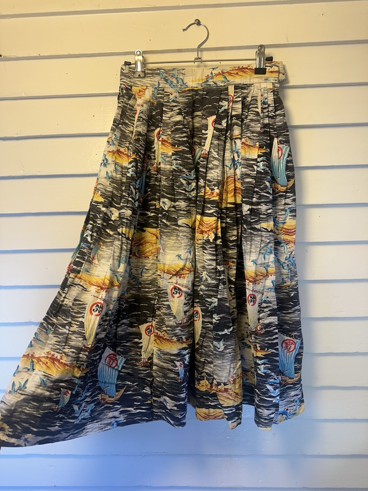 Vintage 1950s Novelty Print Skirt Nautical Boat Asian Scene RARE