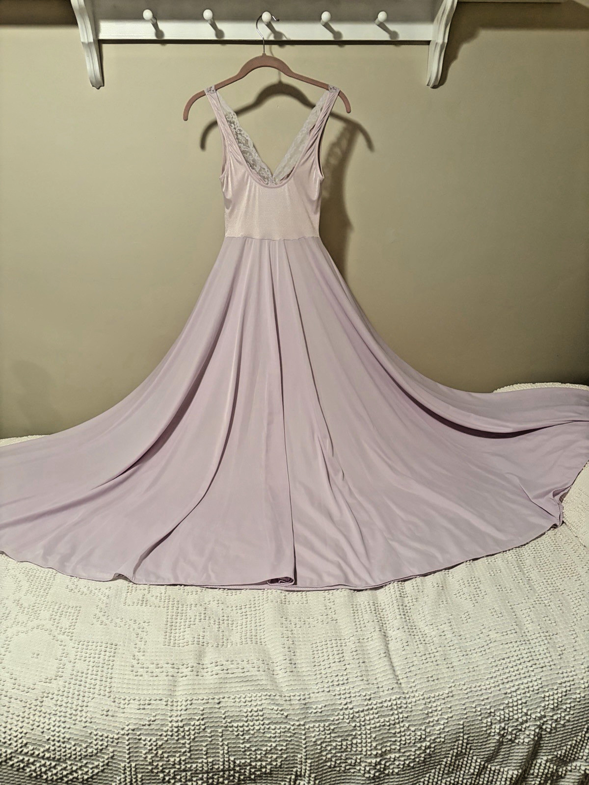 VTG Olga Bodysilk LOT Sz S Negligee & 1 Robe Set Aqua Pale Yellow Lavender -Read